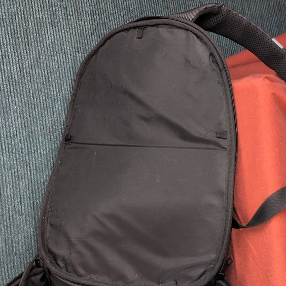 Petkit Breezy Dome Hard Shell Backpack Carrier For Cats And Tiny Dogs - Picture 12 of 17